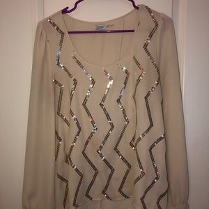 Cute good quality long sleeve shirt